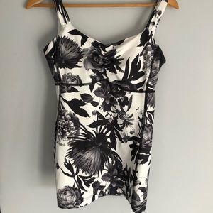 Lululemon floral tank top